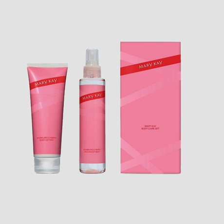 Loción y Spray Corporal Mary Kay® Sparkling Cherry (Spray: 147ml y Loción: 118ml)