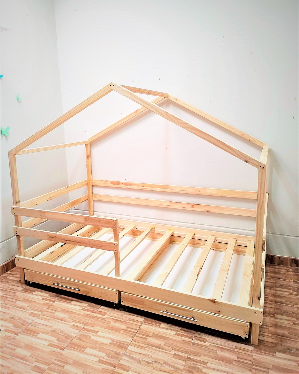 cama montessori casita con cajonera