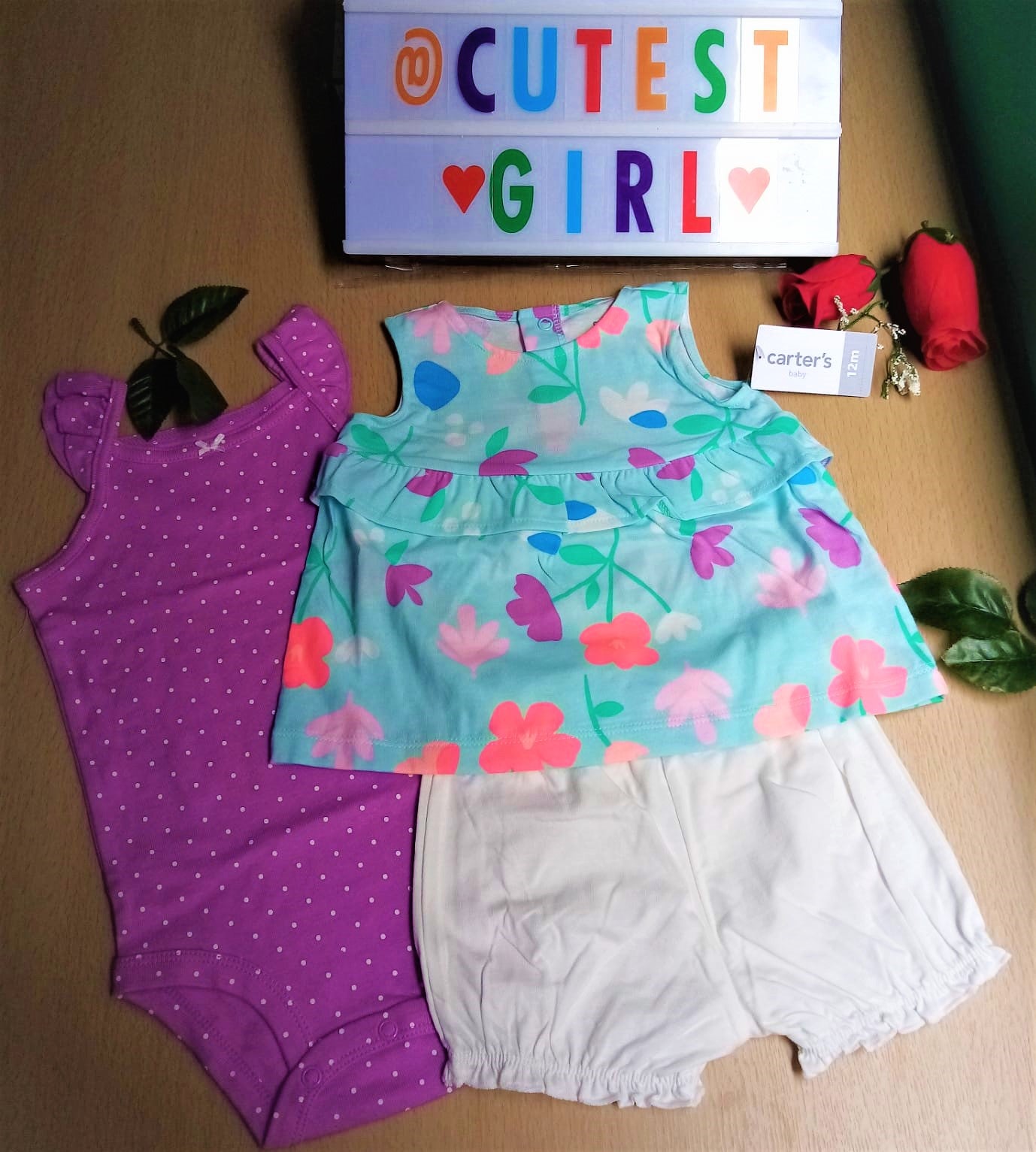 Conjunto de pantalón corto floral de 3 piezas, Talla 12M.
