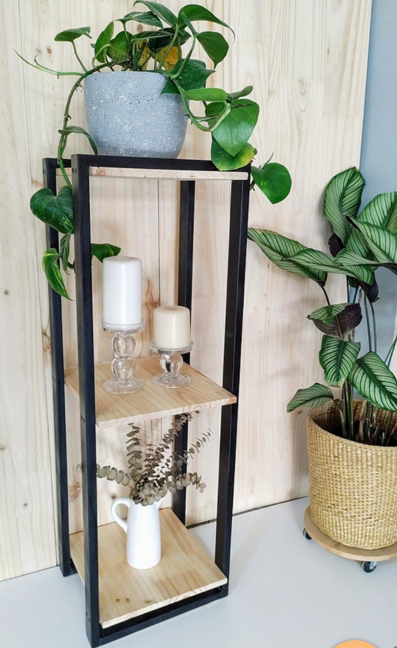 Estante porta macetas Margarita