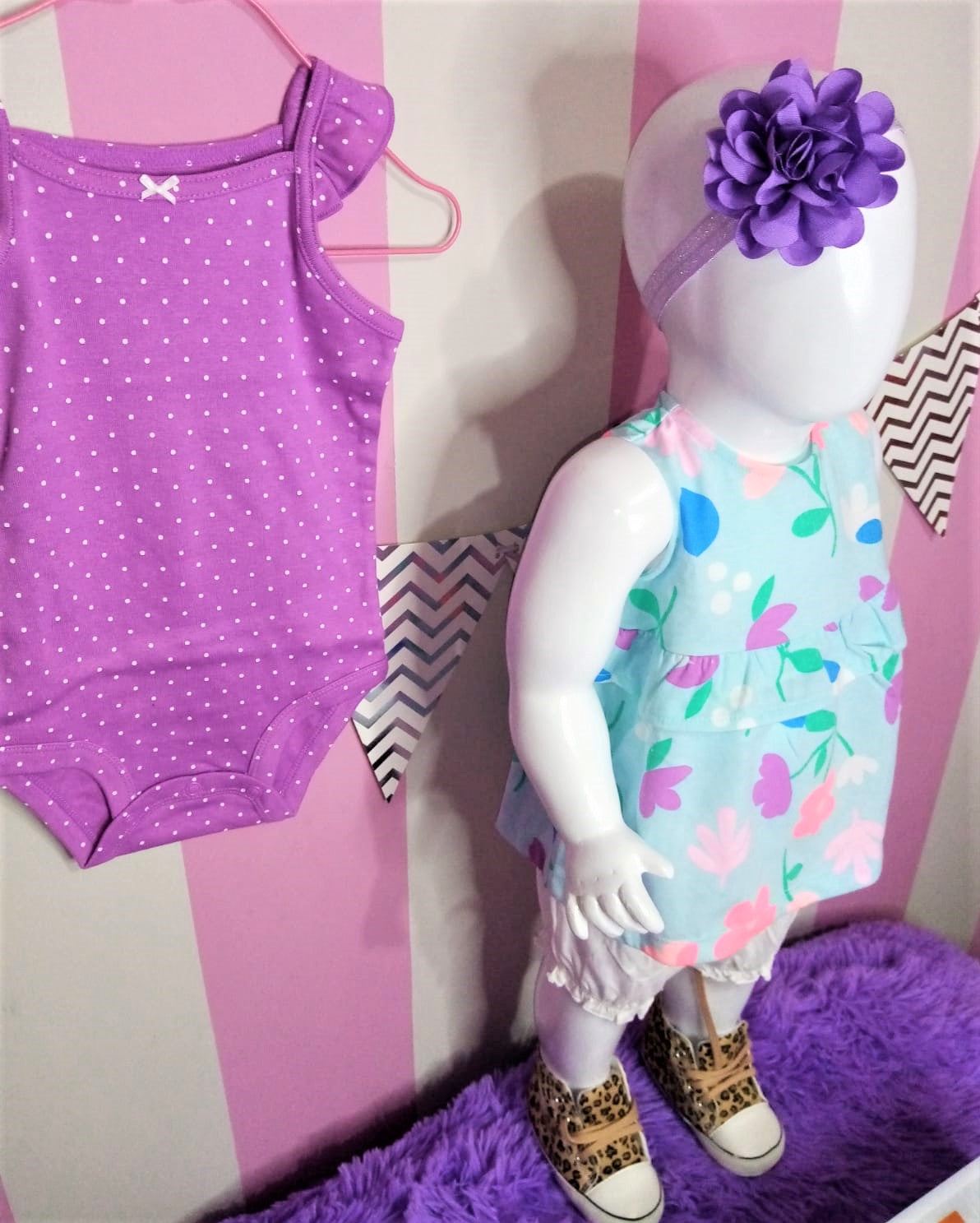Conjunto de pantalón corto floral de 3 piezas, Talla 12M.