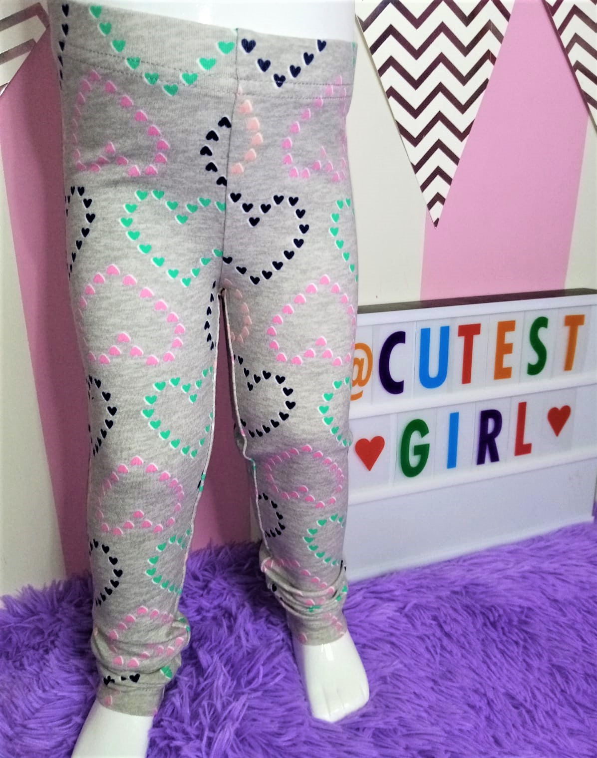 Leggings de corazones, Tallas 2T, 3T.
