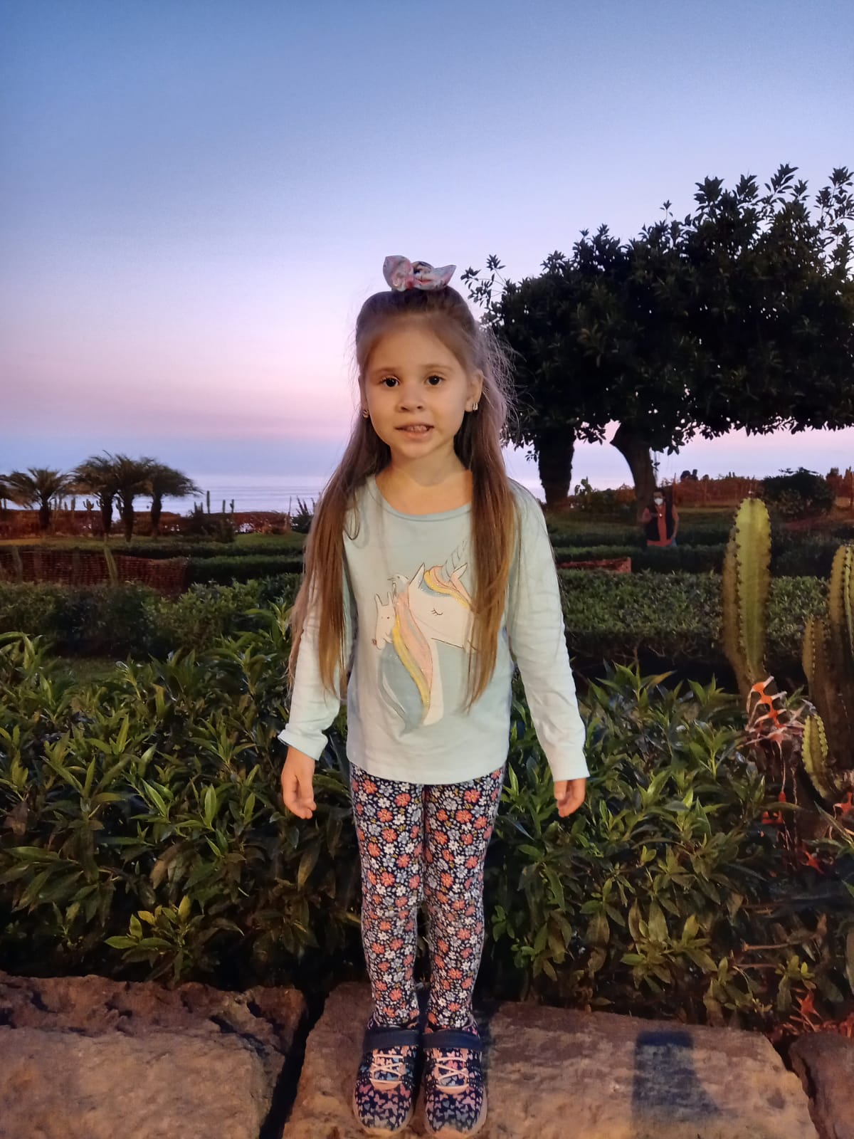 Leggings de flores pequeñas, Talla 3T.