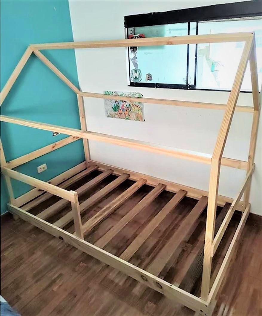 cama casita peru