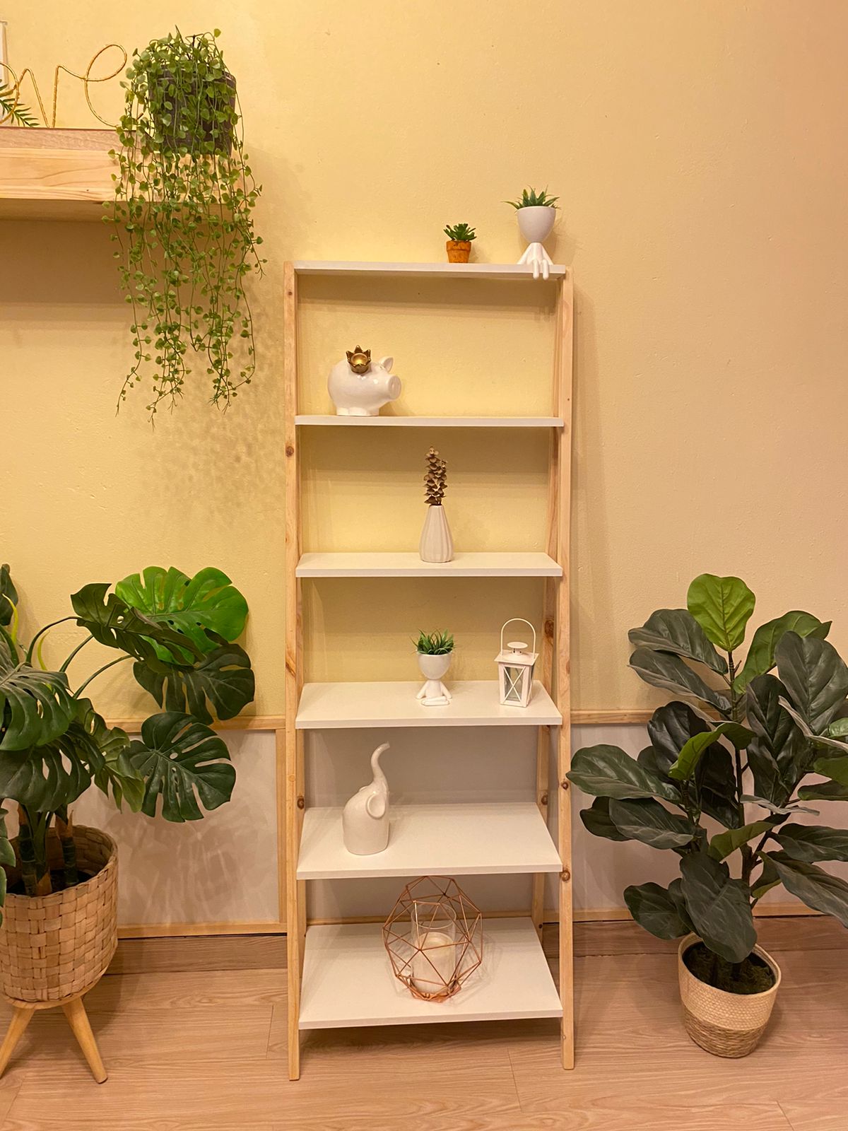 Estante escalera "Elegant" en pino y melamina