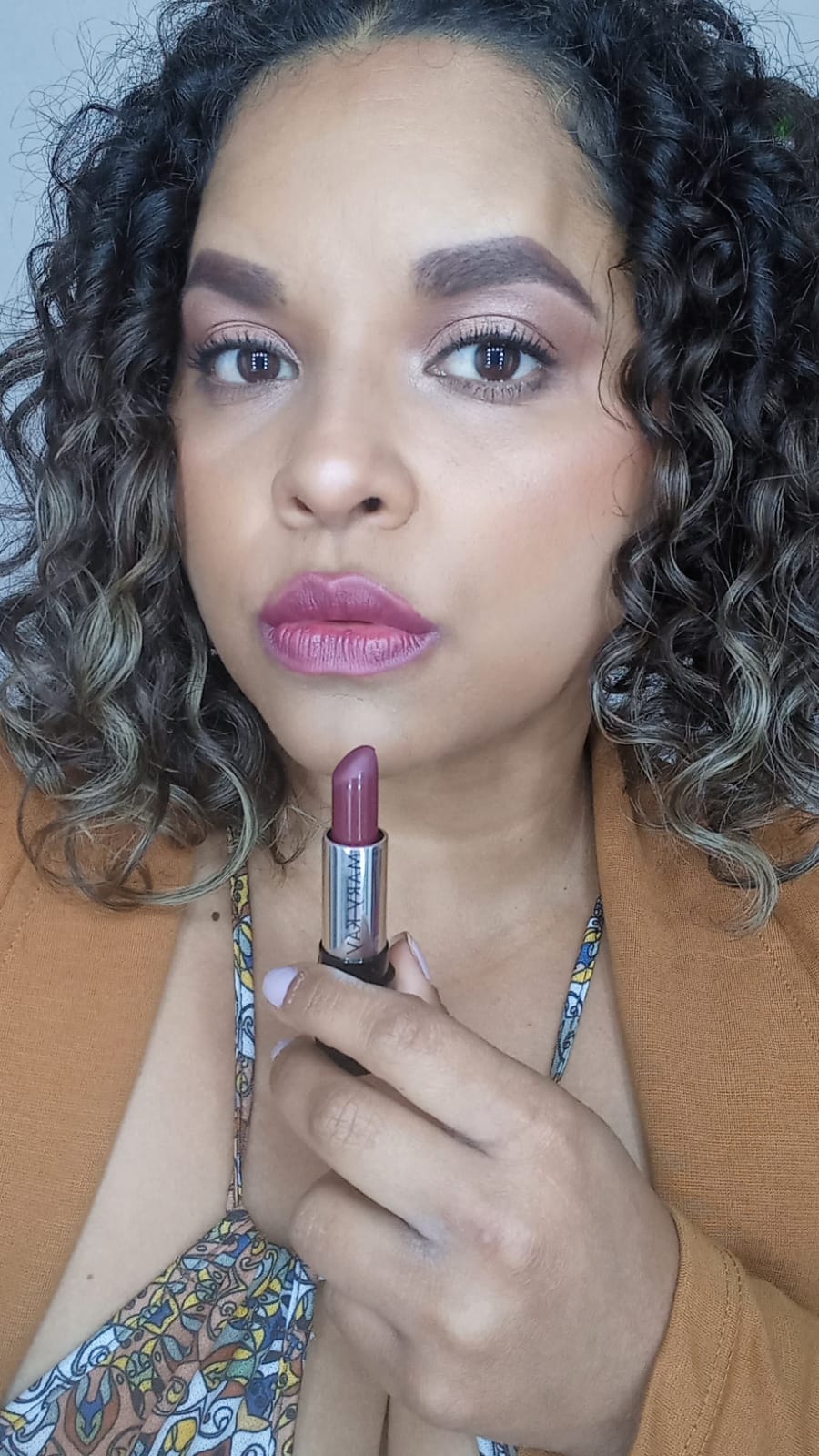 Labial en Gel Semi Mate Mary kay Berry Famous