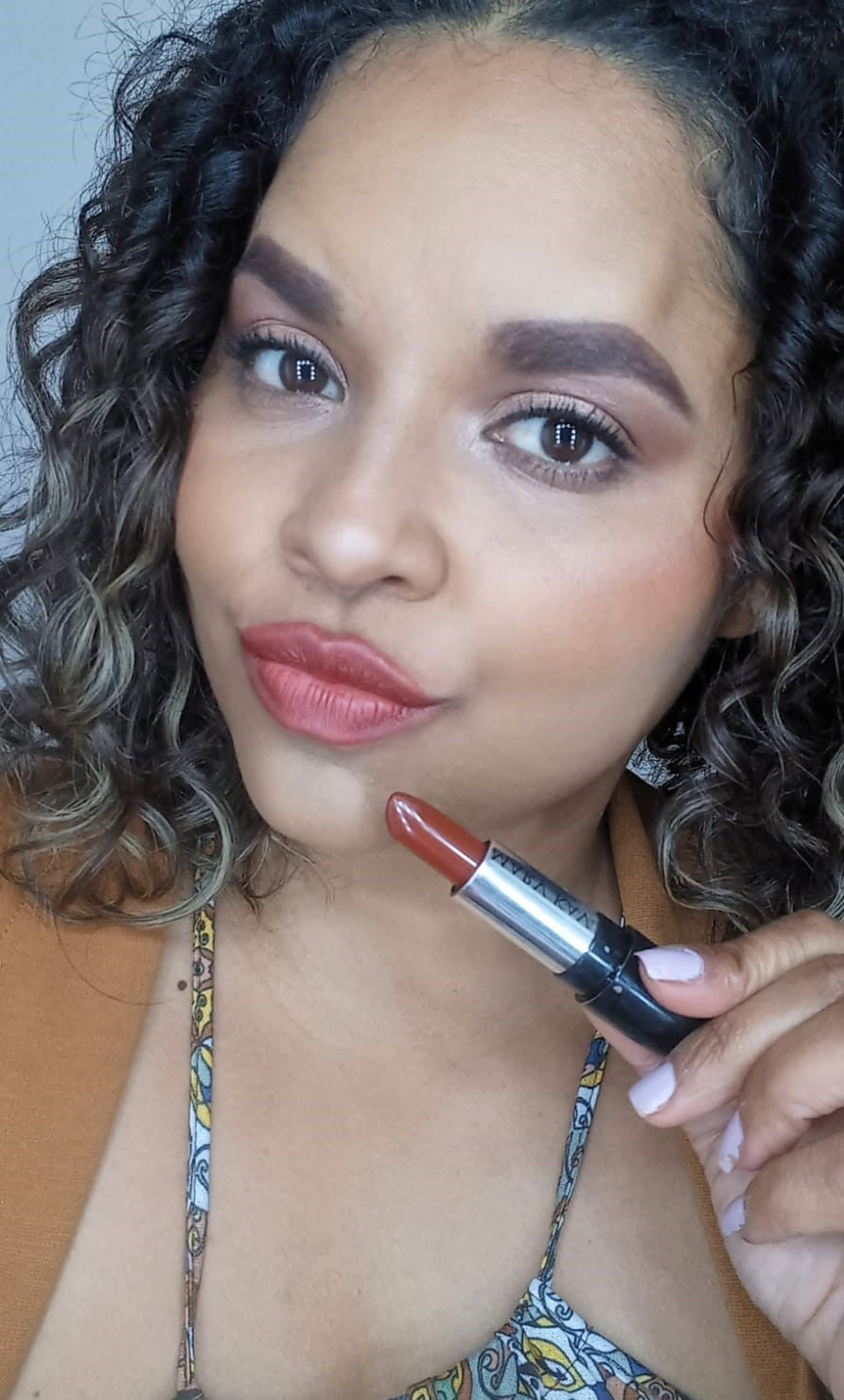 Labial en Gel Semi Mate Mary kay Midnight Red