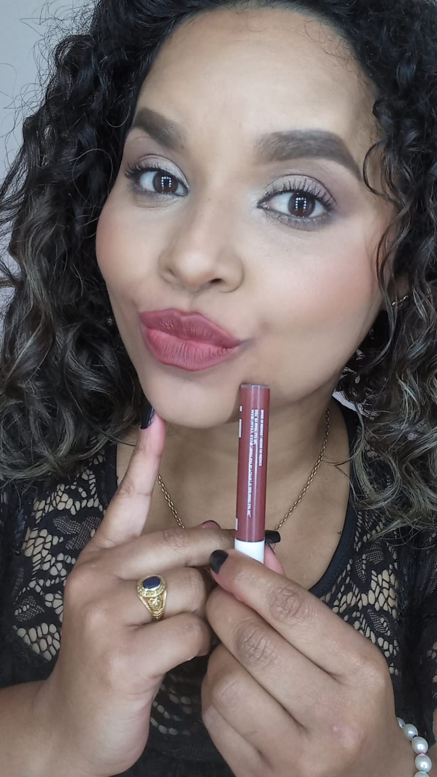 Mini Set de Labiales Líquidos Mate Mary Kay® At Play® Taupe That & Red Envy