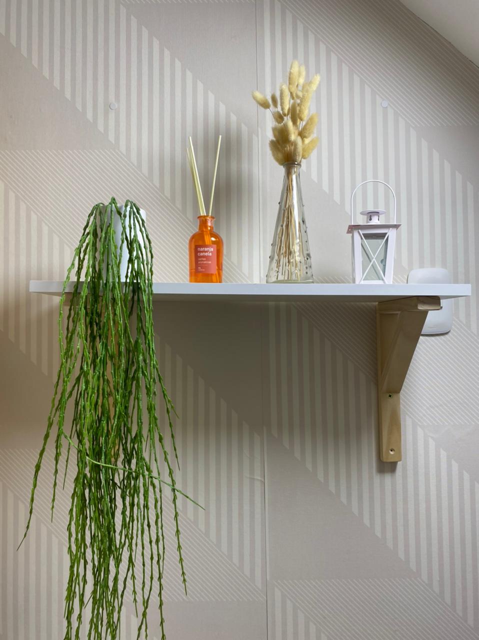 Repisa en pino y melamina "Glamour"