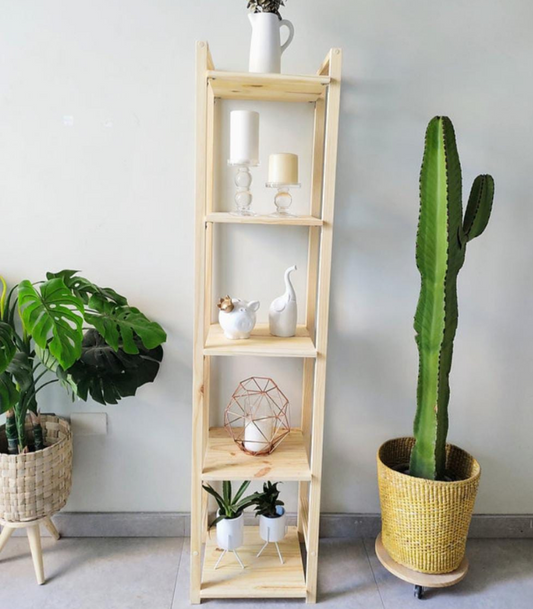 Esquinero Luna de madera de pino con diseño vertical moderno para organizar objetos en esquinas de espacios pequeños