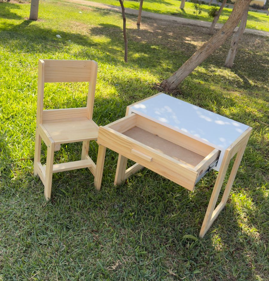 Escritorio Infantil Evolutivo Montessori con Silla – 3 Niveles de Altura | Madera Pino y Melamina
