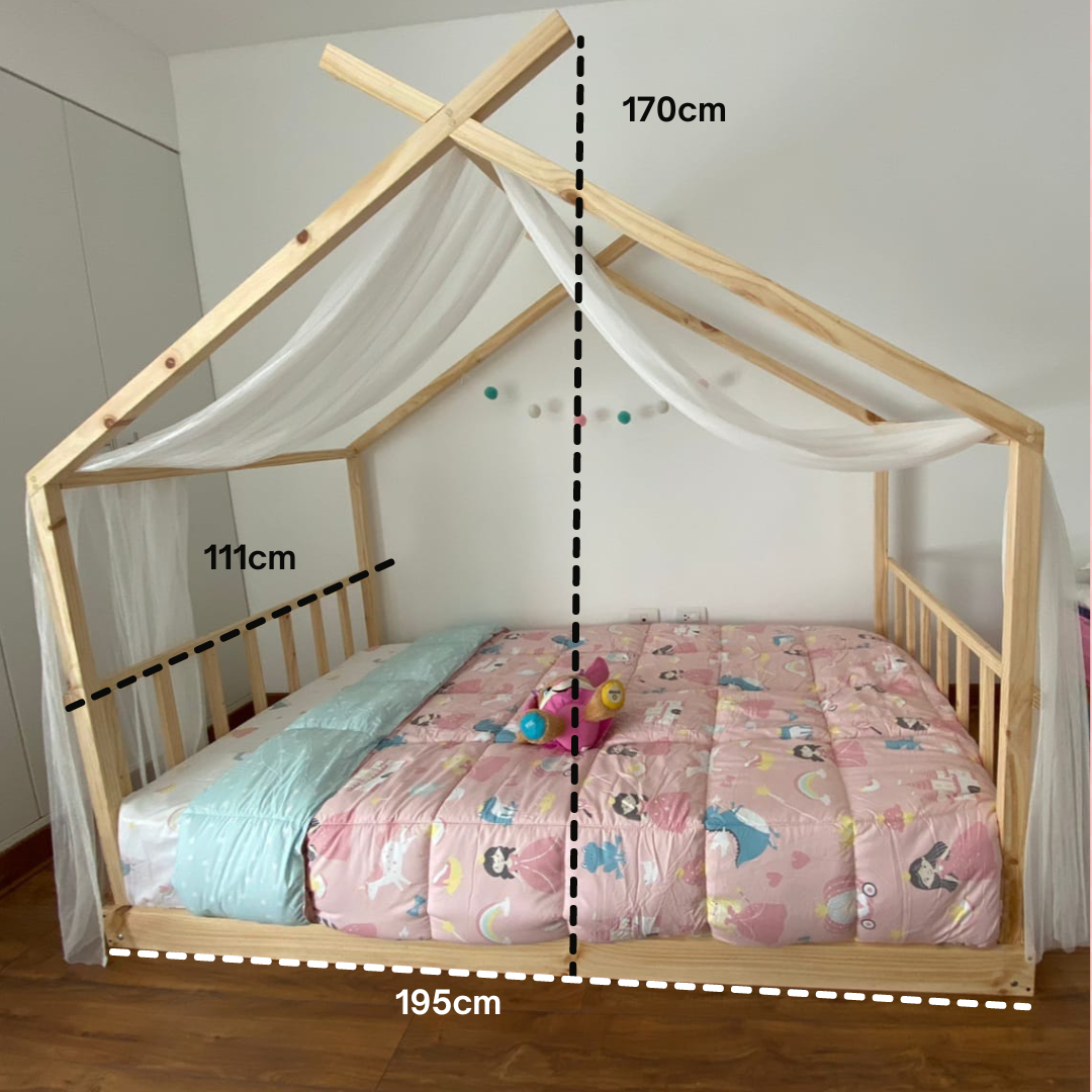 cama casa Montessori Abigail en pino natural para niños pequeños