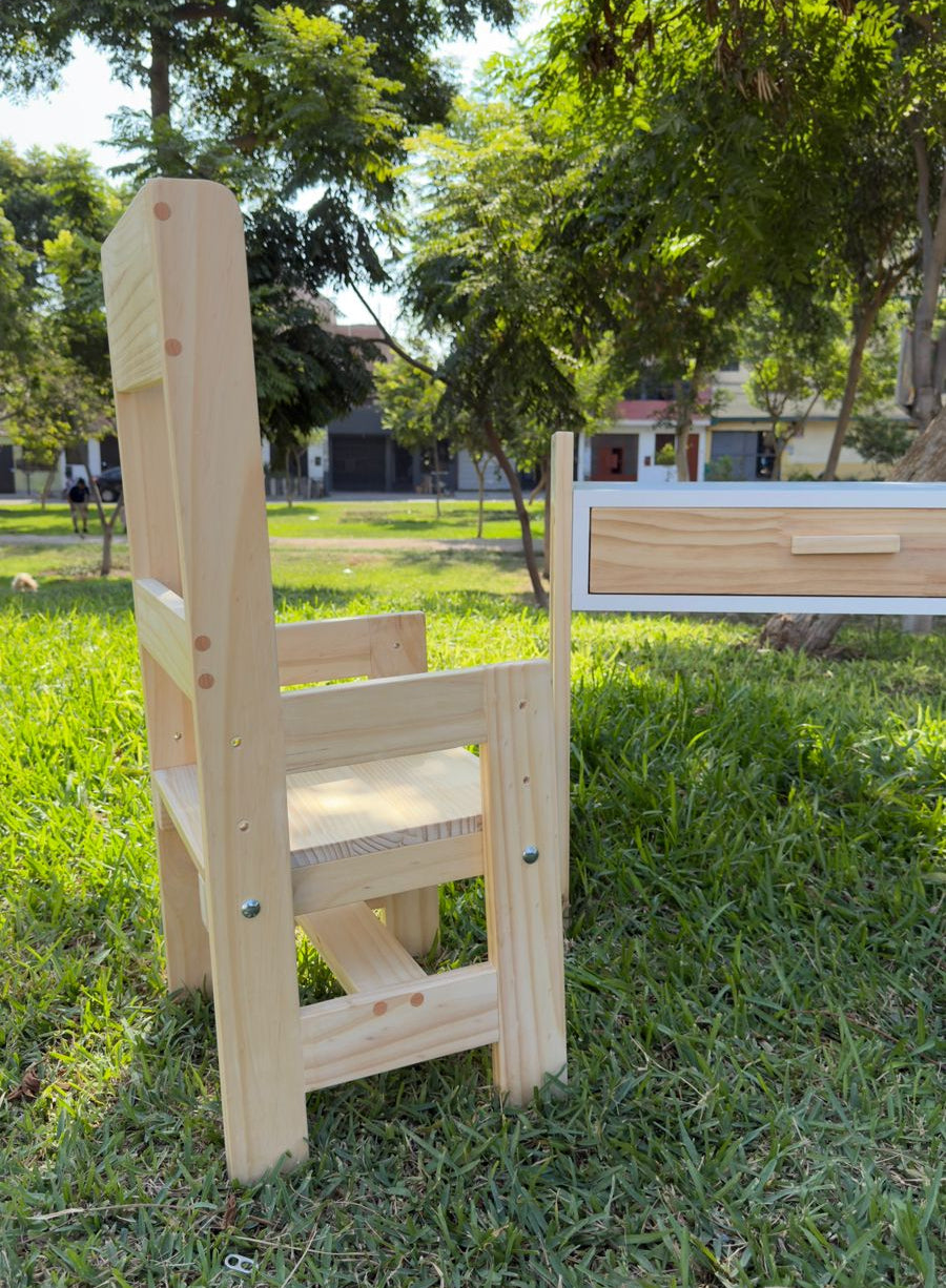 Escritorio Infantil Evolutivo Montessori con Silla – 3 Niveles de Altura | Madera Pino y Melamina