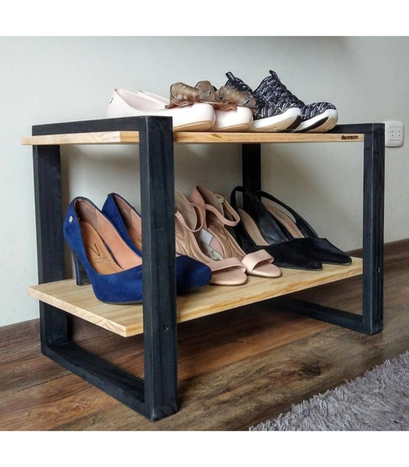 zapatera de madera baja minimalista en pino organizador de zapatos modelo Roberta