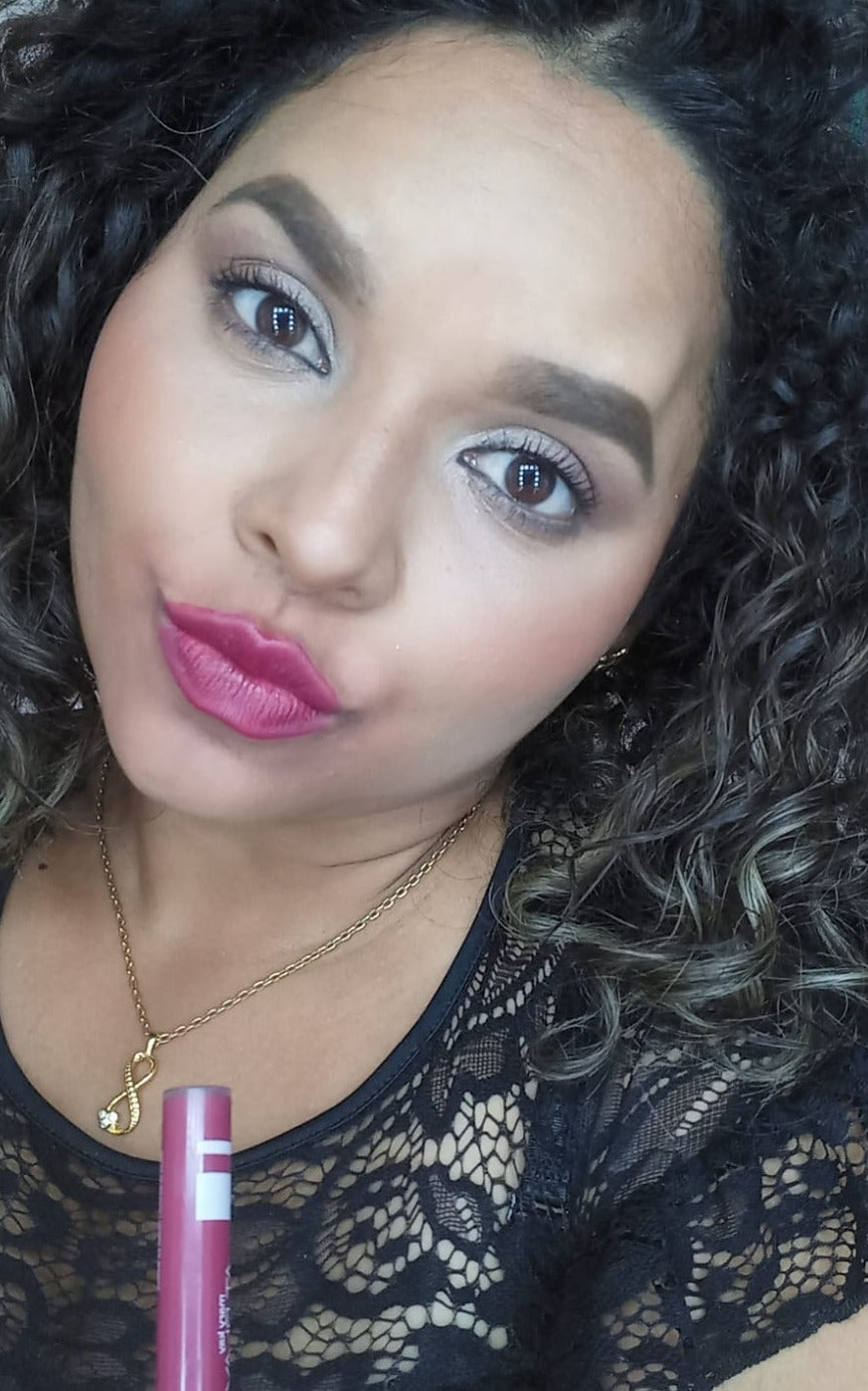 Labial Líquido Brilloso At Play Mary kay Glazed Fig